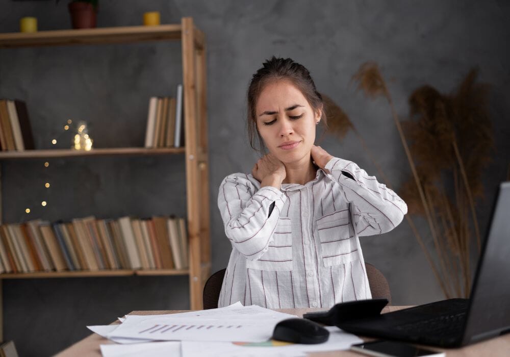 schiena dolore scrivania